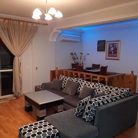 Apartament Egzoni City Center Berat