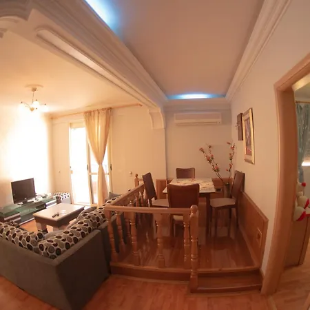 Apartament Egzoni City Center Daire