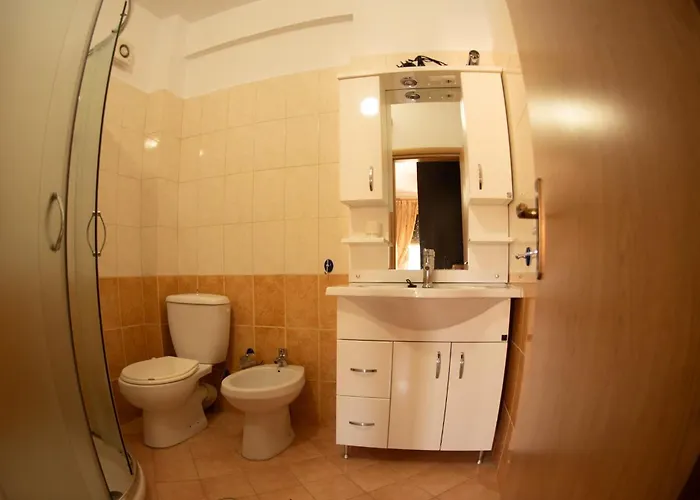 Apartment Apartament Egzoni City Center